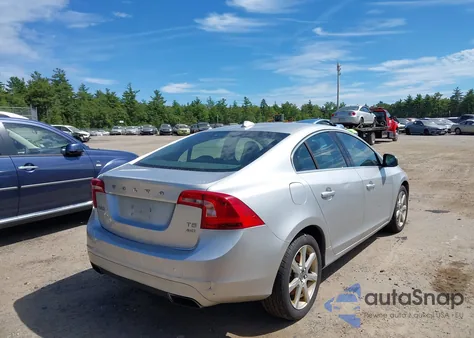 2016 Volvo S60 T5 Premier from USA, damaged, VIN YV1612TK4G2398404